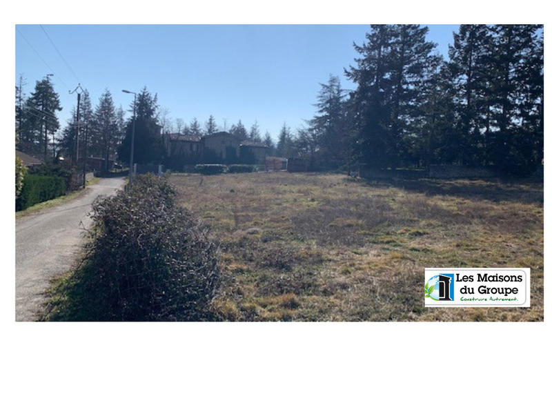 Terrain constructible - 1 020 m²