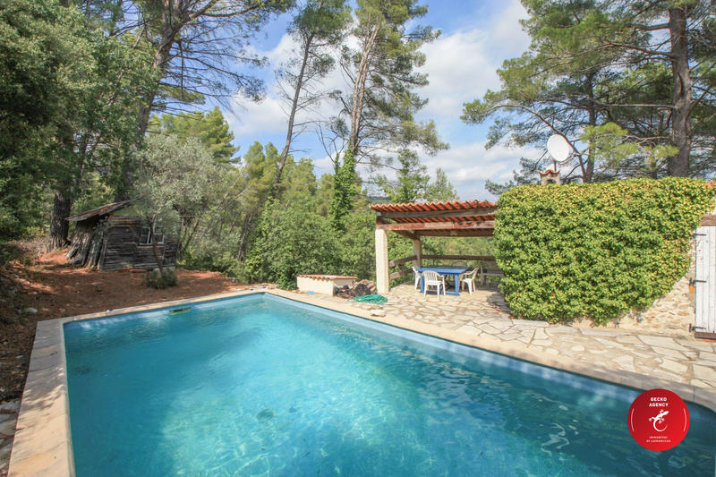 Maison - 70 m² - 4 pièces