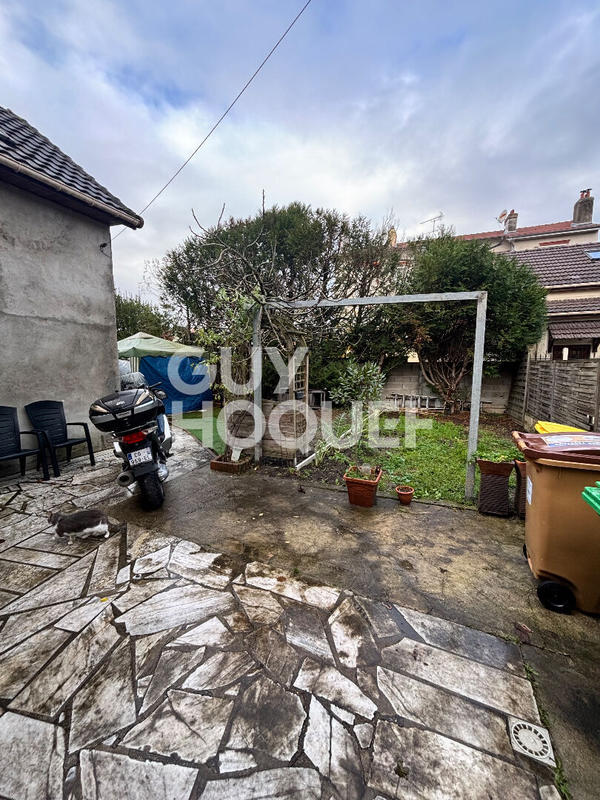 Maison - 140 m² - 6 pièces