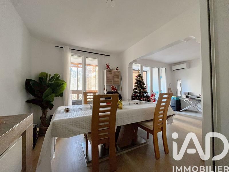 Appartement - 72 m² - 4 pièces
