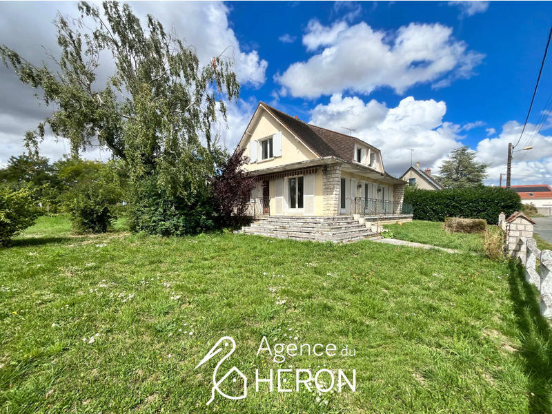 Maison - 137 m² - 7 pièces