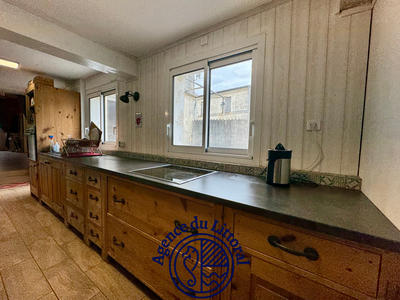 Maison - 270 m² - 12 pièces