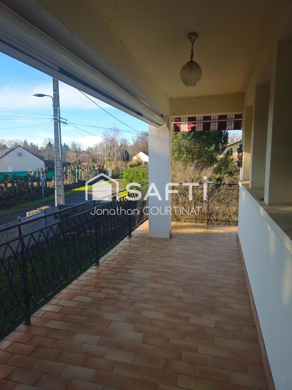 Maison - 160 m² - 8 pièces