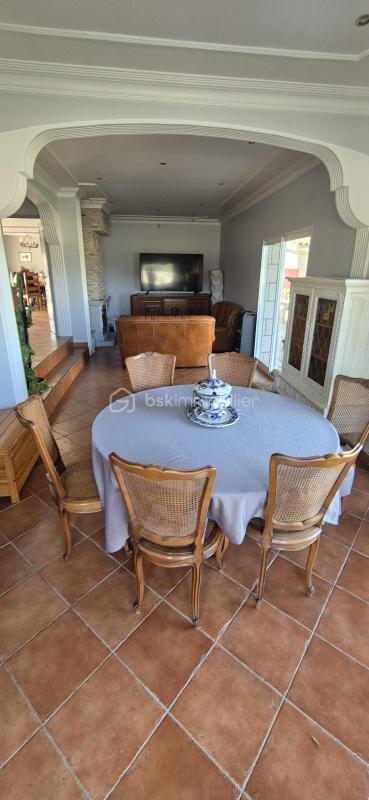 Maison - 145 m² - 7 pièces