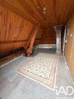 Maison - 155 m² - 7 pièces