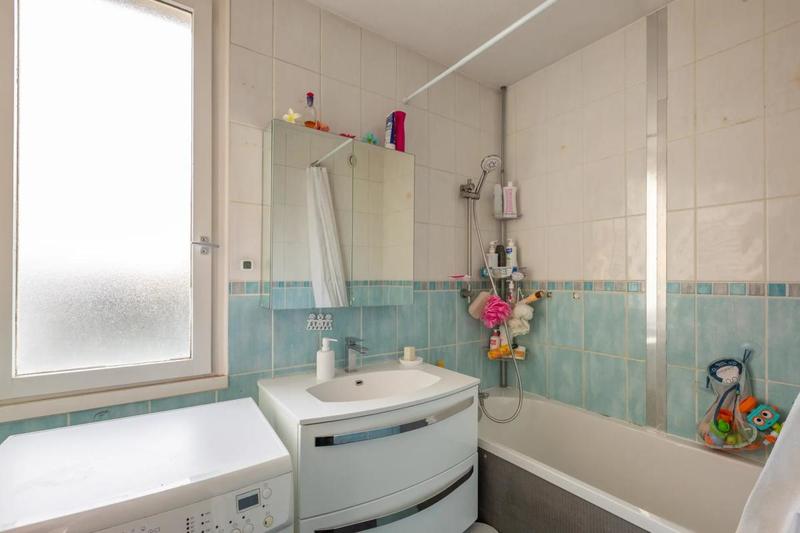 Appartement - 81 m² - 4 pièces