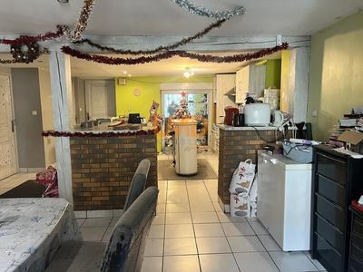 Appartement - 135 m² - 7 pièces