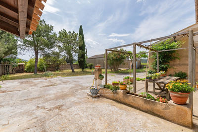 Maison en pierre - 487 m² - 7 pièces