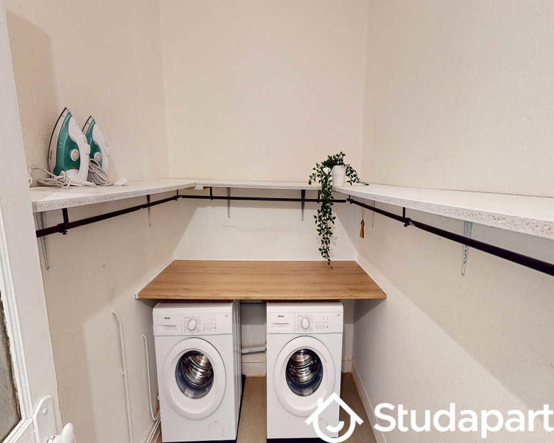 Chambre - 110 m² - 1 pièce