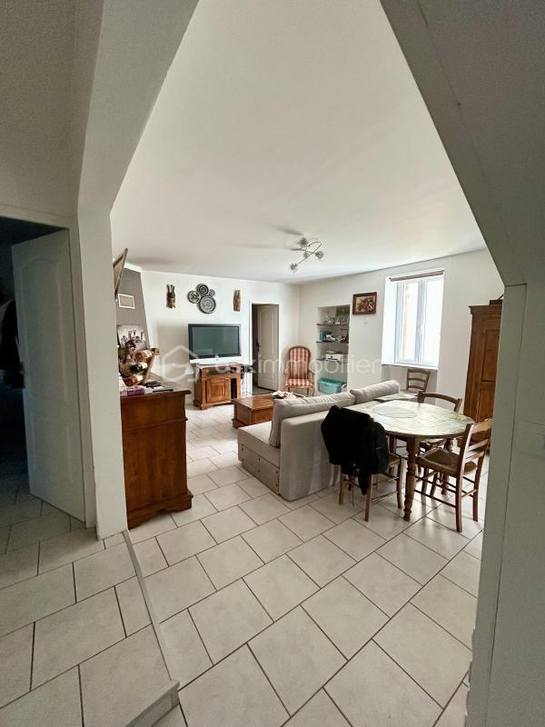 Mas - 259 m² - 12 pièces