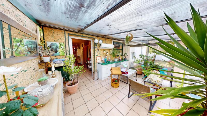 Maison - 143 m² - 5 pièces