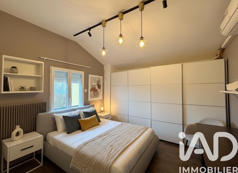 Maison - 128 m² - 7 pièces