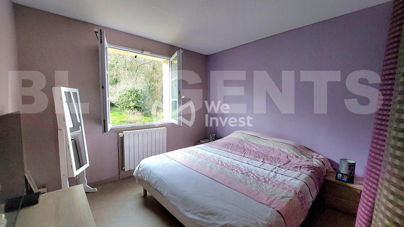 Maison - 177 m² - 9 pièces