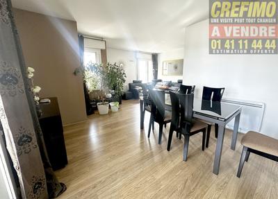 Appartement - 86 m² - 4 pièces