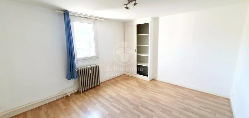 Appartement - 70 m² - 4 pièces