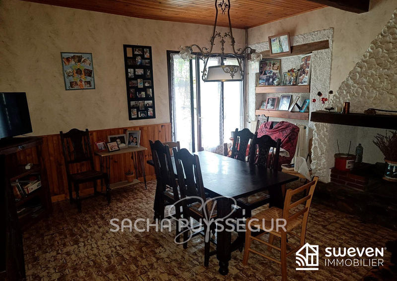 Maison ancienne - 294 m² - 10 pièces