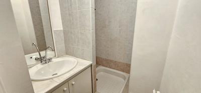 Appartement - 65 m² - 4 pièces