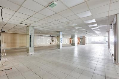 Local commercial - 576 m²