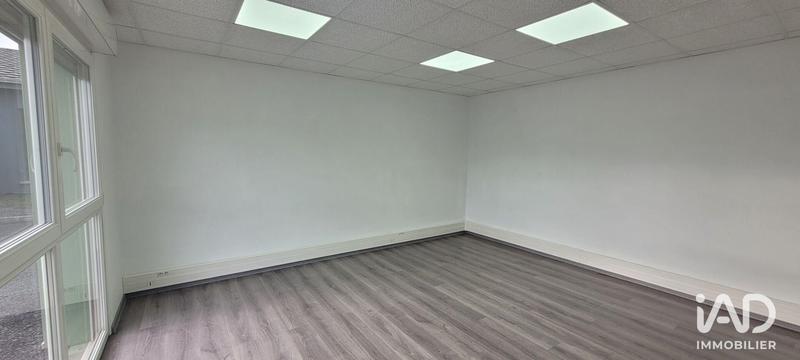 Local commercial - 396 m²