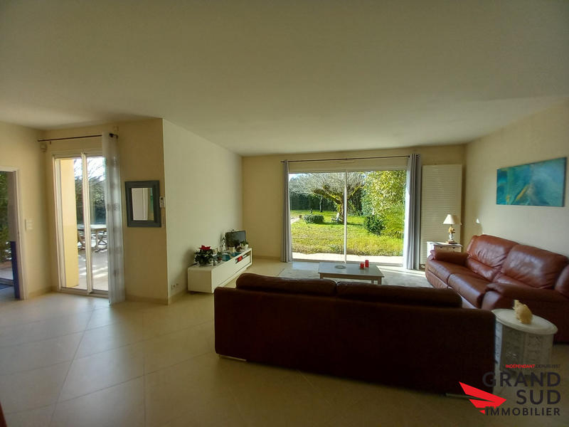 Maison - 200 m² - 7 pièces