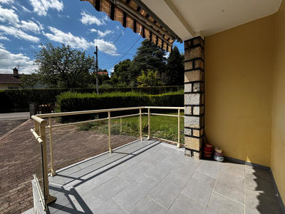 Maison - 82 m² - 5 pièces