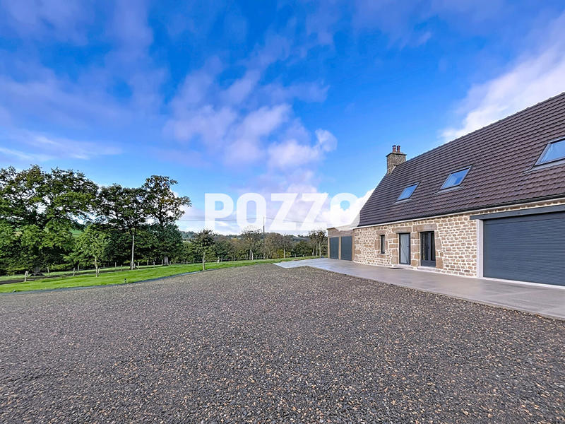 Maison - 151 m² - 6 pièces