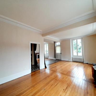 Maison - 163 m² - 5 pièces