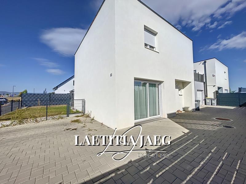 Maison - 110 m² - 4 pièces