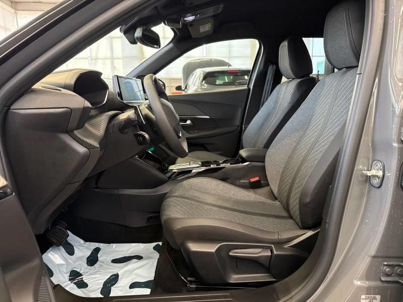 Peugeot 2008 Hybrid 145 e-Dcs6 série spéciale Envy