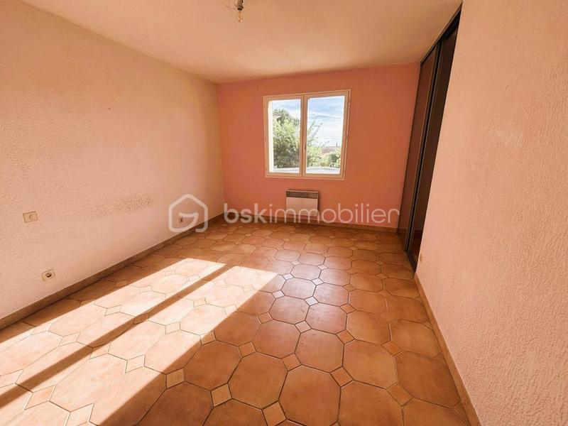 Villa - 140 m² - 6 pièces