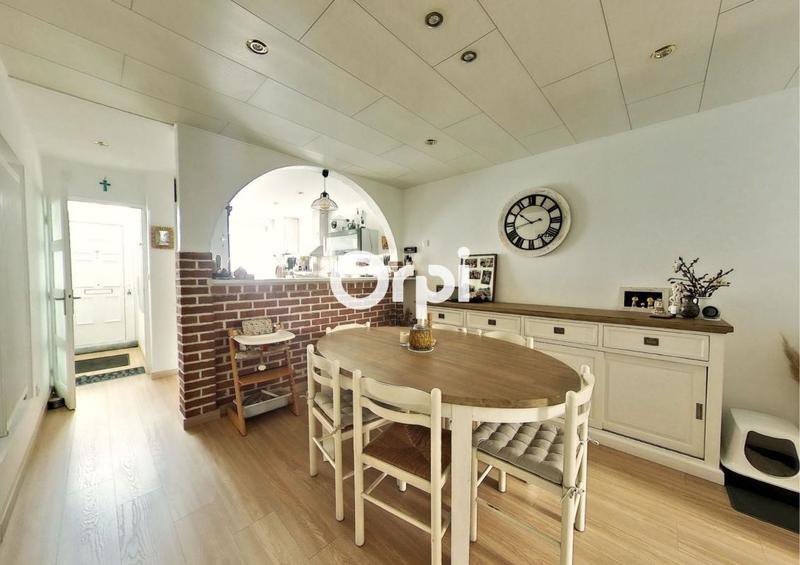 Maison - 97 m² - 3 pièces