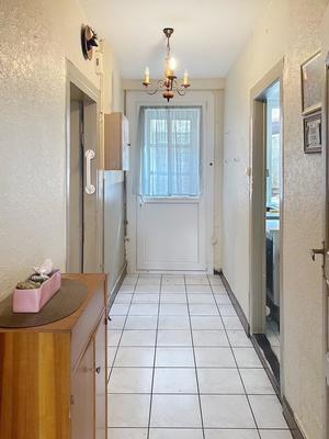 Appartement - 80 m² - 3 pièces