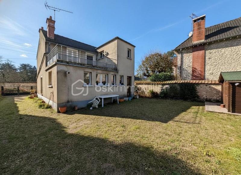 Maison traditionnelle - 141 m² - 5 pièces