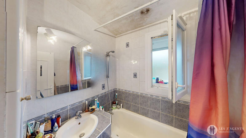 Appartement - 60 m² - 4 pièces