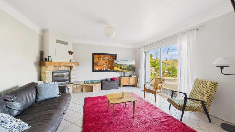 Maison - 355 m² - 14 pièces