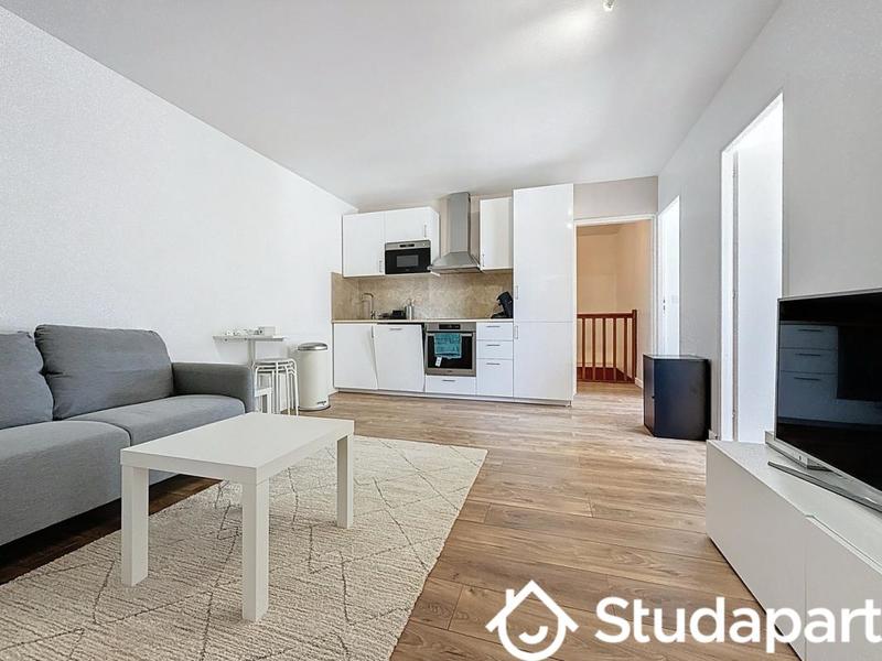 Chambre - 10 m² - 1 pièce