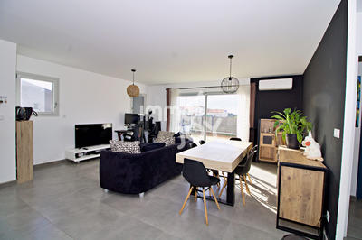 Maison - 91 m² - 4 pièces