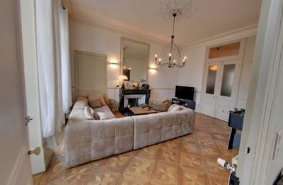 Appartement - 136 m² - 4 pièces