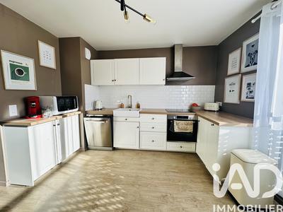 Appartement - 82 m² - 4 pièces