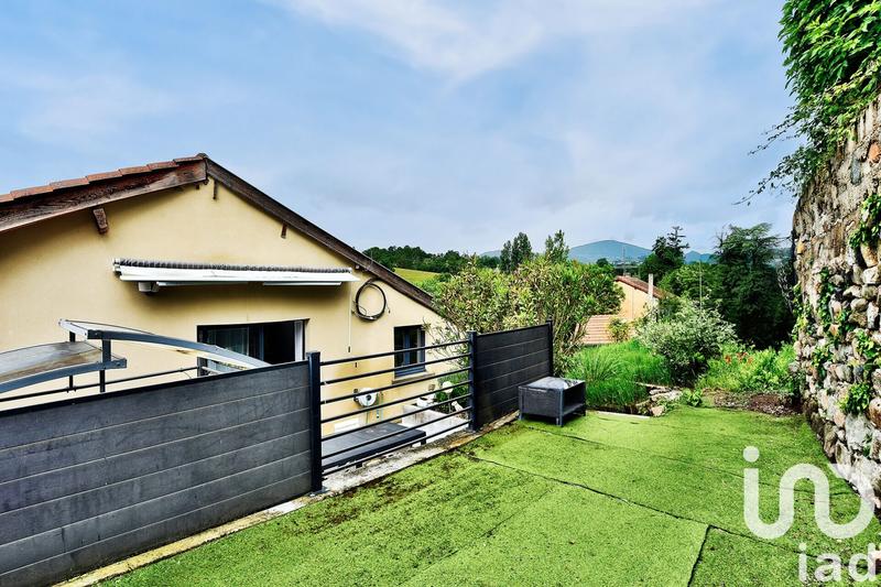 Appartement - 94 m² - 4 pièces