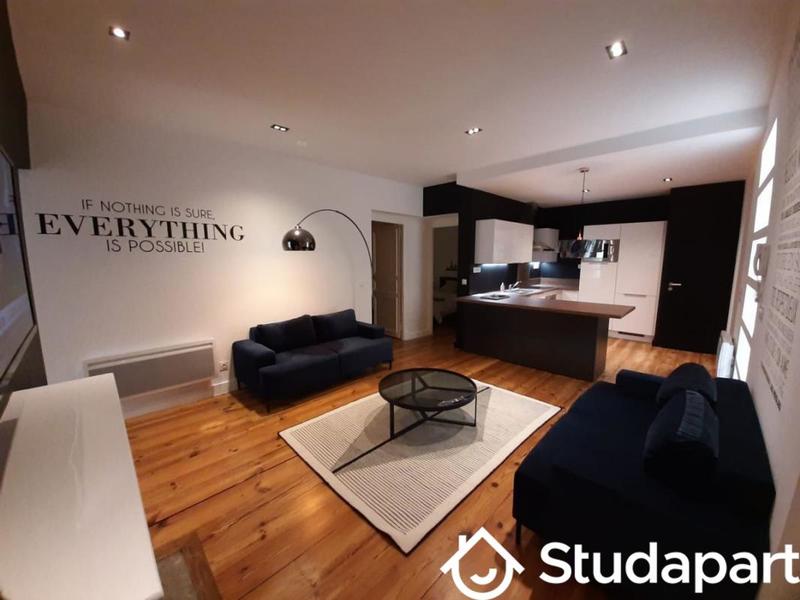 Chambre - 133 m² - 1 pièce