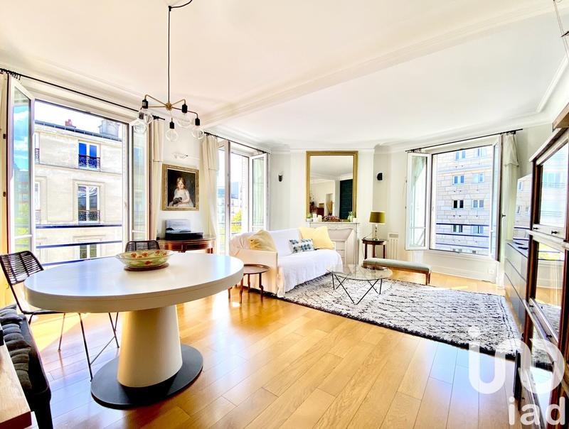 Appartement - 64 m² - 2 pièces