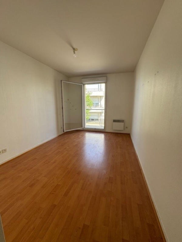 Appartement - 99 m² - 5 pièces
