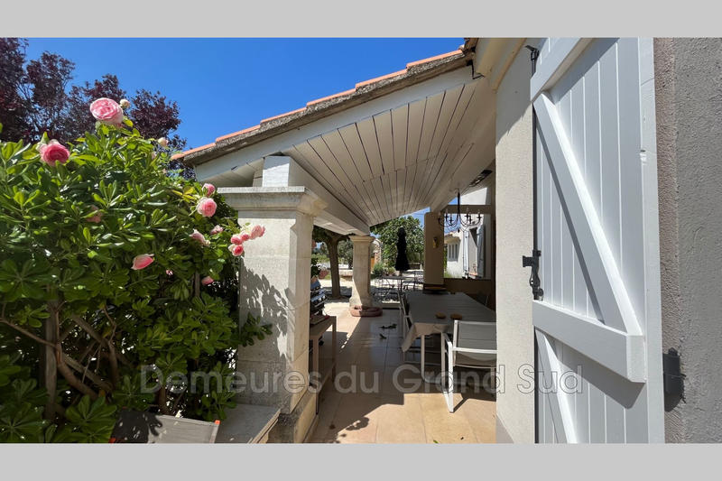 Mas - 190 m² - 5 pièces