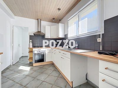Maison - 102 m² - 5 pièces