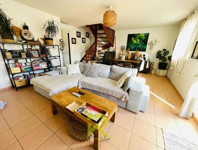 Maison - 82 m² - 4 pièces