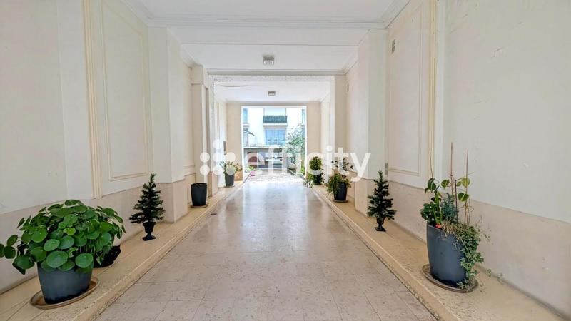 Appartement ancien - 8 m² - 1 pièce