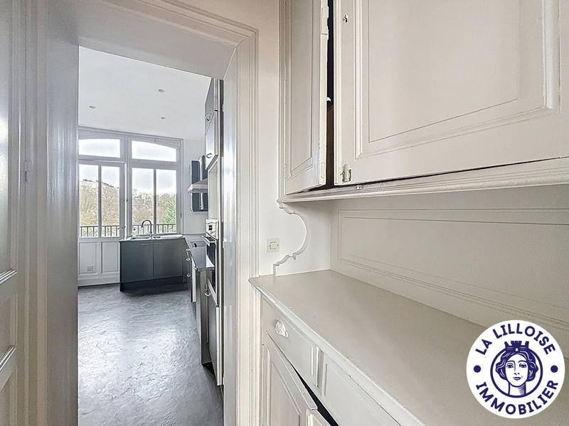 Appartement - 117 m² - 4 pièces