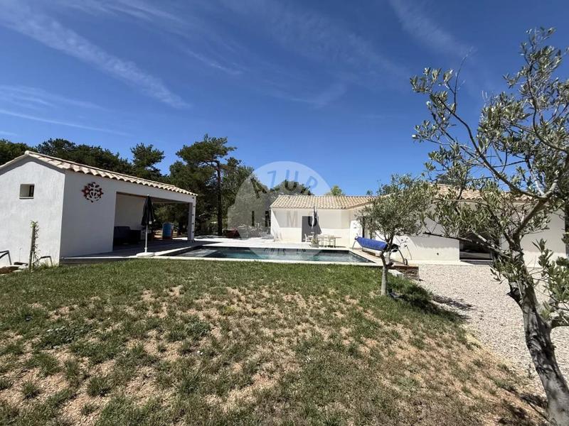 Maison - 150 m² - 5 pièces