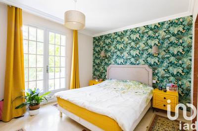 Maison - 143 m² - 7 pièces